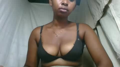 florencia011 online show from 01/10/26, 12:34