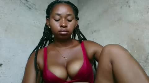 florencia011 online show from 02/03/26, 06:57