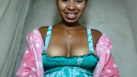 Snapshot of florencia011 chatting on 05/31/26, 05:09 florencia011 online show from 05/31/26, 05:09