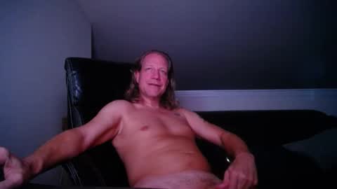 Snapshot of floridacat017 chatting on 10/07/25, 03:36 Double-D online show from 10/07/25, 03:36