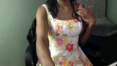 Snapshot of flower748 chatting on 07/07/26, 11:36 flower748 online show from 07/07/26, 11:36