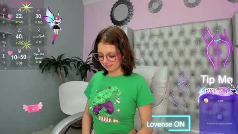 Snapshot of flower_dulce chatting on 01/22/25, 11:45 Dulce online show from 01/22/25, 11:45