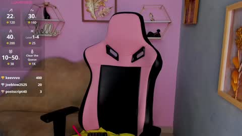 Snapshot of flower_dulce chatting on 02/05/25, 10:33 Dulce online show from 02/05/25, 10:33