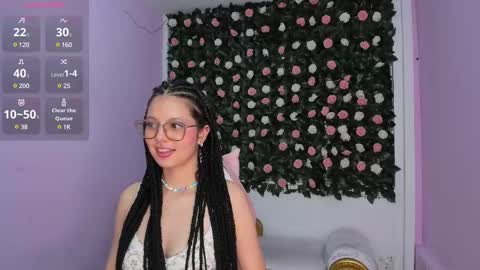 Snapshot of flower_dulce chatting on 02/10/25, 12:30 Dulce online show from 02/10/25, 12:30