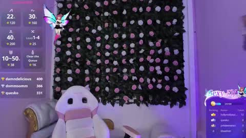 Snapshot of flower_dulce chatting on 02/16/25, 02:10 Dulce online show from 02/16/25, 02:10