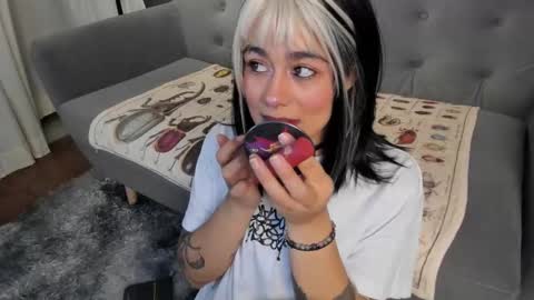 Its a pleasure to meet you. Im Flower. Help me reach 1k. Follow me. online show from 03/11/26, 11:49