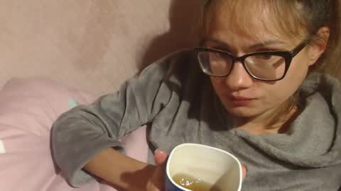 Snapshot of flowercandydoll chatting on 10/01/25, 12:55 say meow and send tip online show from 10/01/25, 12:55