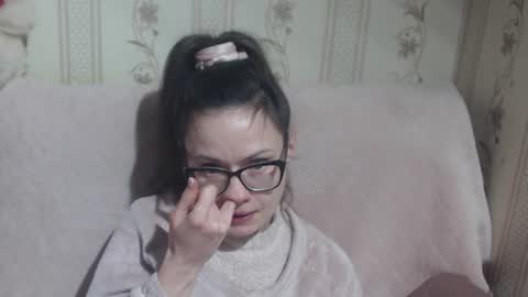 say meow and send tip  online show from 02/16/26, 08:05