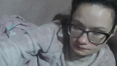 say meow and send tip  online show from 02/25/26, 12:37