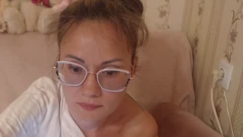 say meow and send tip  online show from 06/21/26, 03:14