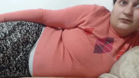 Snapshot of flowerlauren chatting on 02/07/25, 11:23 flowerlauren69 online show from 02/07/25, 11:23