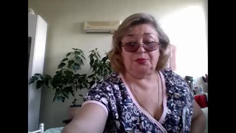 Flowerlower online show from 03/09/25, 08:40