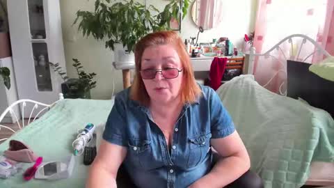 Flowerlower online show from 10/05/25, 12:36