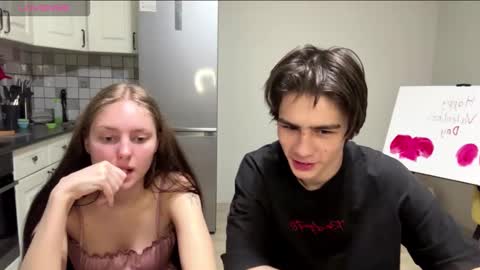 flowerscouple online show from 03/14/26, 10:26