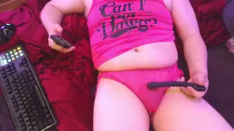 flufferbutt2 online show from 07/07/26, 08:02