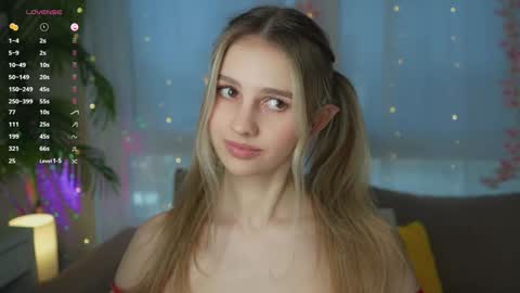 Adeline online show from 12/24/24, 08:33