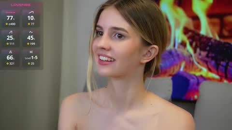 Adeline online show from 12/04/25, 06:16