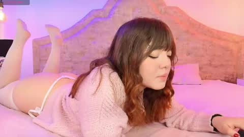  FLUFFY BUBBLE  online show from 05/06/26, 04:52