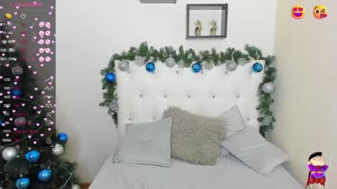 Lina online show from 12/18/24, 03:47