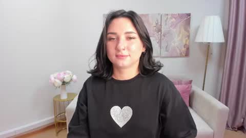 Lina online show from 07/01/26, 12:23