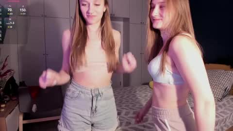 Flurry and Chloe online show from 01/05/25, 04:16