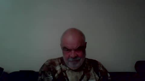 flutto online show from 05/31/26, 07:04