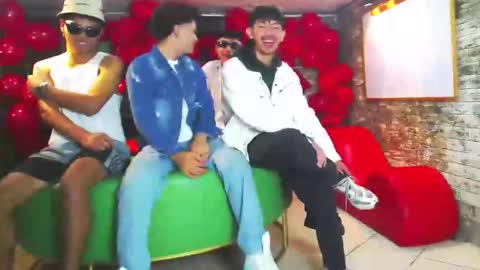 flyckers online show from 03/08/25, 09:18