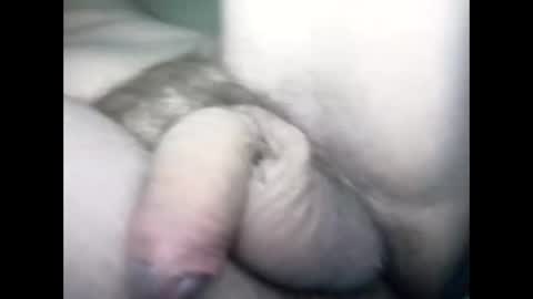 Snapshot of flye63 chatting on 12/16/24, 09:35 flye63 online show from 12/16/24, 09:35