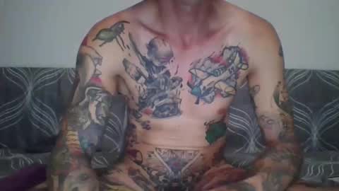 Snapshot of flylen chatting on 09/17/25, 10:00 flylen online show from 09/17/25, 10:00