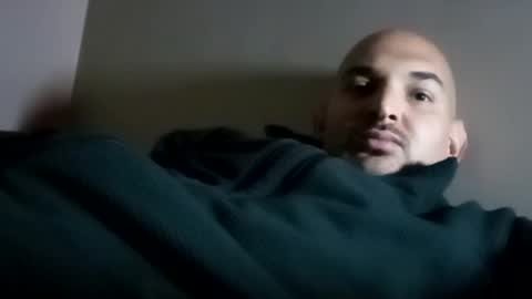 Snapshot of fn389 chatting on 02/05/25, 06:02 Frank online show from 02/05/25, 06:02