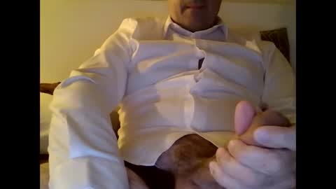 Snapshot of foenixcock chatting on 09/23/25, 02:42 foenixcock online show from 09/23/25, 02:42