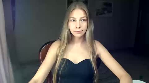 Molli  Ready for any play with you. Hottest show in pvt  Help a student earn big tokens  online show from 10/10/25, 04:39