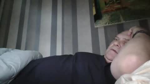 Snapshot of fofodi chatting on 10/29/25, 04:26 fofodi online show from 10/29/25, 04:26