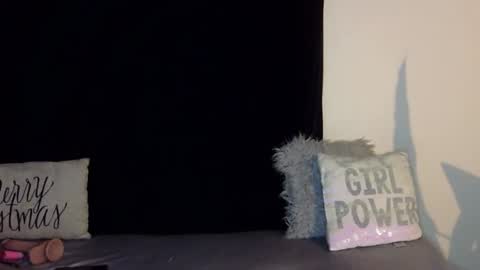 Snapshot of fogbunny chatting on 01/26/25, 08:13 Fogbunny online show from 01/26/25, 08:13