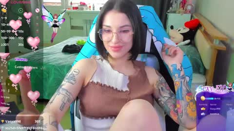 folinskaayaa online show from 04/11/26, 04:17