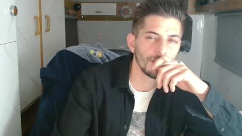 Snapshot of followknight chatting on 11/09/25, 05:00 independent model online show from 11/09/25, 05:00