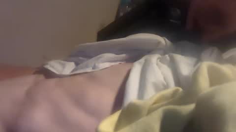 Snapshot of followthewhiterabbittail chatting on 09/21/25, 07:43 Have fun remembering u online show from 09/21/25, 07:43