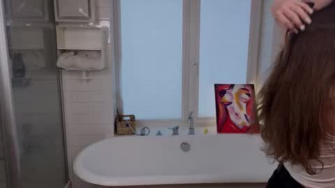 Mery online show from 02/17/26, 05:48