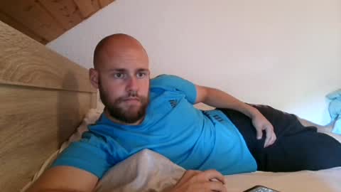 Martin Grob online show from 07/12/26, 07:32