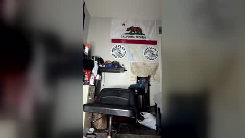 fordfamous online show from 04/29/26, 07:45