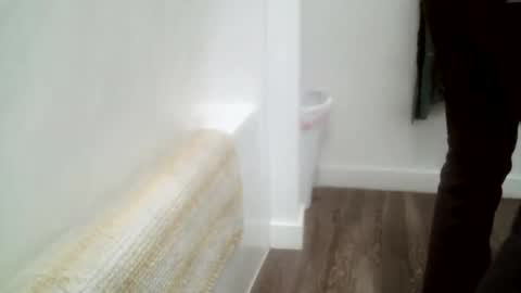 Snapshot of forestnymphpdx chatting on 12/18/25, 11:44 forestnymphpdx online show from 12/18/25, 11:44