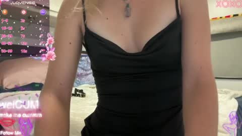 Elaine online show from 05/10/26, 05:40