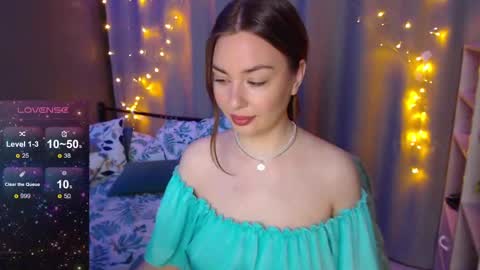 Snapshot of foreversmileme chatting on 12/23/24, 01:51 Julia online show from 12/23/24, 01:51