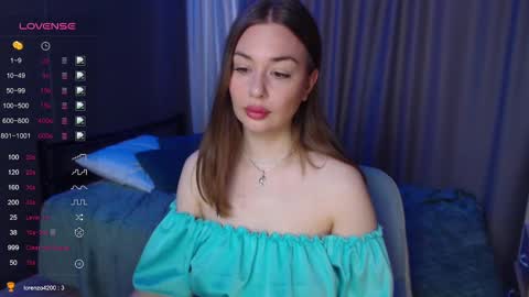 Snapshot of foreversmileme chatting on 02/28/25, 03:04 Julia online show from 02/28/25, 03:04