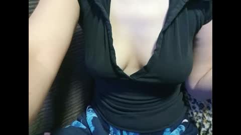 Snapshot of foreversweetx897751 chatting on 11/18/25, 08:46 Foreversweetx online show from 11/18/25, 08:46