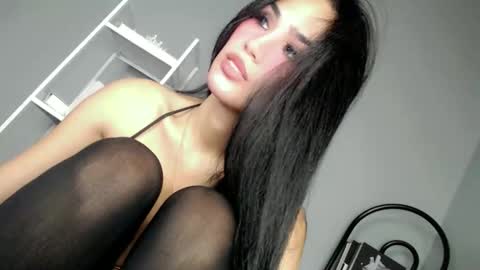 KHATRINA STACIE MARIE online show from 06/11/26, 02:53