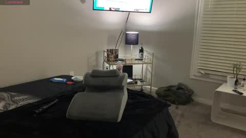 Kinky Ass Pig in Denver online show from 04/17/26, 05:43