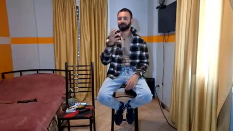 fotinakisdionisis696540 online show from 10/13/25, 10:48