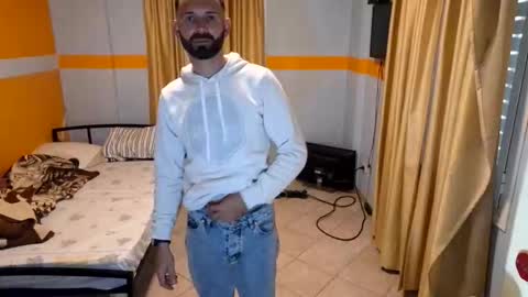 fotinakisdionisis696540 online show from 10/16/25, 12:39