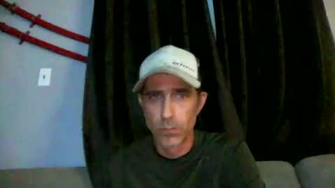 Snapshot of fouraide42 chatting on 06/06/26, 02:16 fouraide42 online show from 06/06/26, 02:16